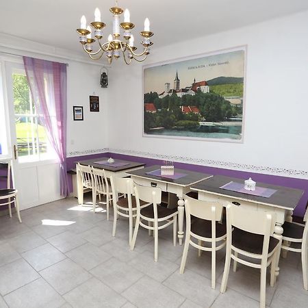 Vila Sazava Exteriör bild