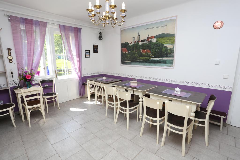 Vila Sazava Exteriör bild