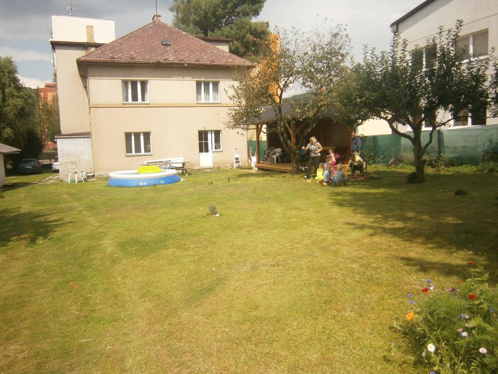 Vila Sazava Exteriör bild