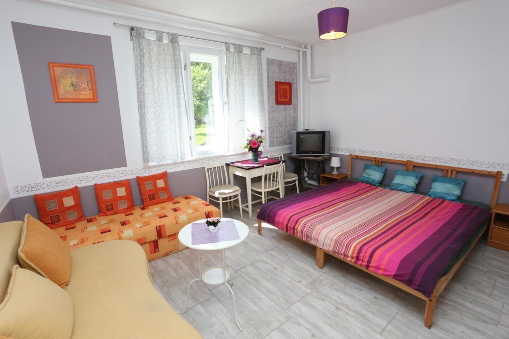 Vila Sazava Exteriör bild