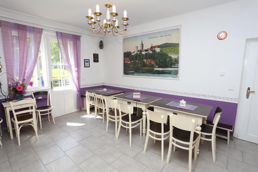 Vila Sazava Exteriör bild